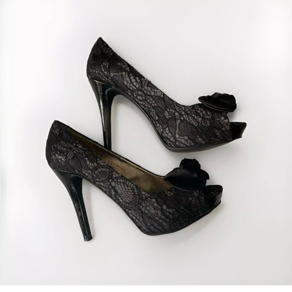 Vianni Collection Womens Black Lace Pumps Size 8M